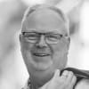 En profilbild av fastighetsmäklare Roland Sjölin