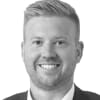 En profilbild av fastighetsmäklare Victor Rönning