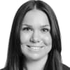 En profilbild av fastighetsmäklare Elin Lundgren