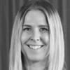 En profilbild av fastighetsmäklare Karin Heldesjö