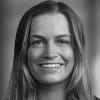 En profilbild av fastighetsmäklare Fanny Palsander