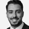 En profilbild av fastighetsmäklare Ayham Khaled