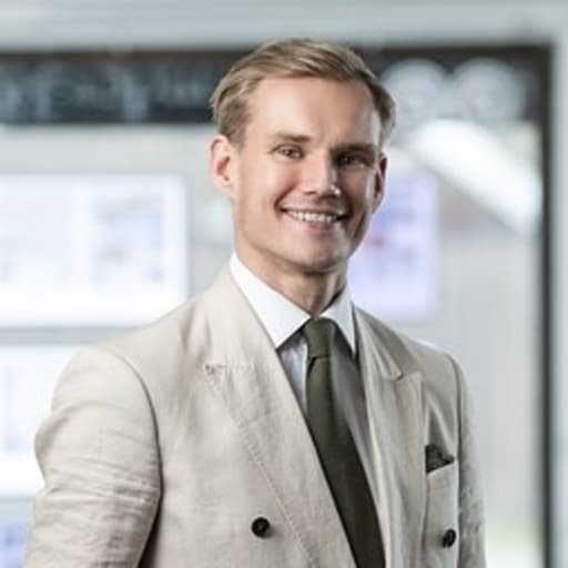 Profilbild av Dennis West