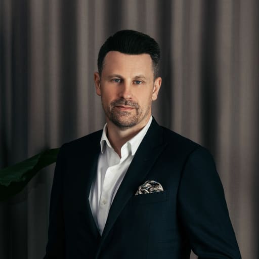 Profilbild av Tobias Törnqvist