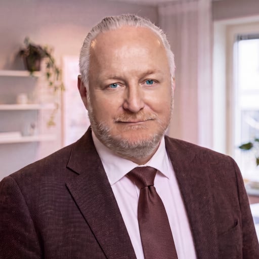 Profilbild av Mikael Bukowski