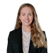 En profilbild av fastighetsmäklare Camilla Lindqvist