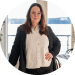 En profilbild av fastighetsmäklare Carina Gustafson