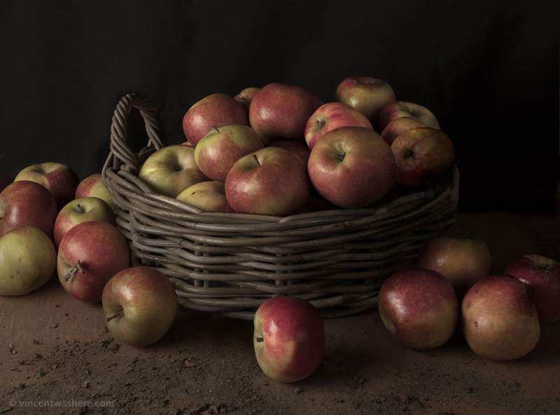 Vincentwashere Basket Apples