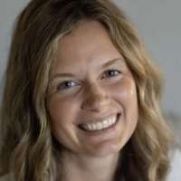 Kristen Walles