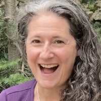 Adrienne Leeds