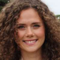 Anna Hicks