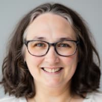 Robin Elise Weiss