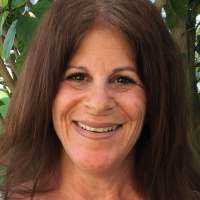 Karen Fields