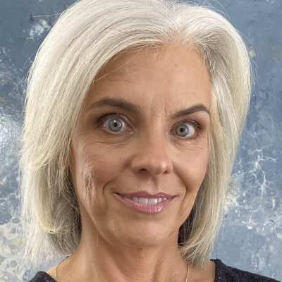 Liz Hoffmann