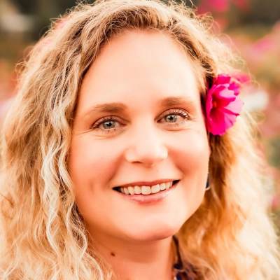 Lindsay Osterhoudt