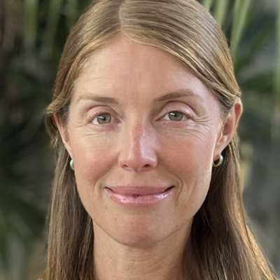 Ali Carr