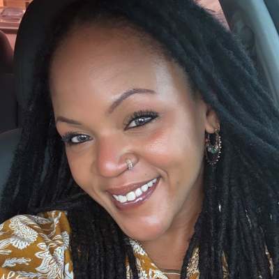 Anastacia Curry