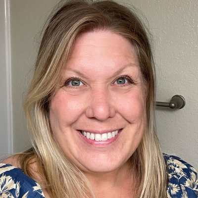 Leslee Akers