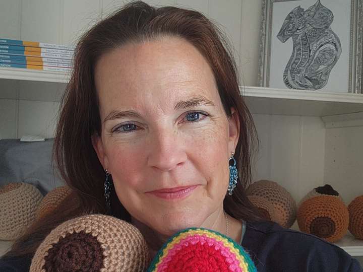 My bestie makes these fabulous crochet boobs :)