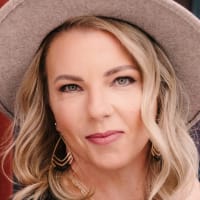 Dena Powell