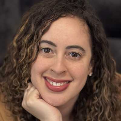 Estefany Angeles