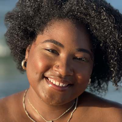 Ahnya Richardson