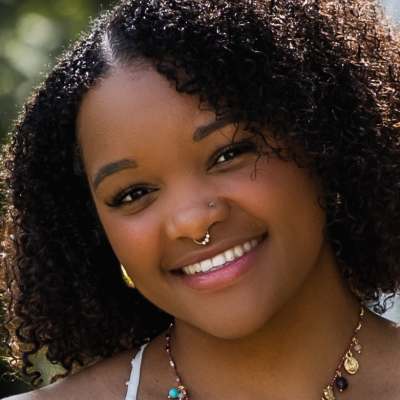 Shannon Venus Taylor
