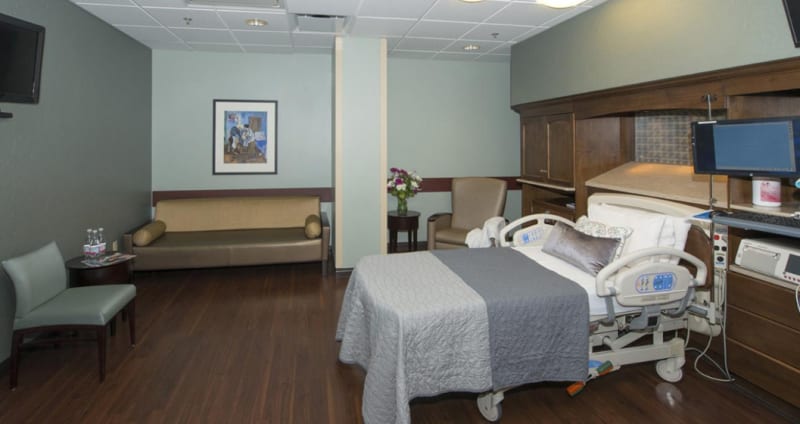 Best Labor and Delivery Hospitals in Kansas City (With Reviews)