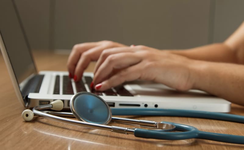 9 Steps to Accept Insurance Reimbursement as a Doula