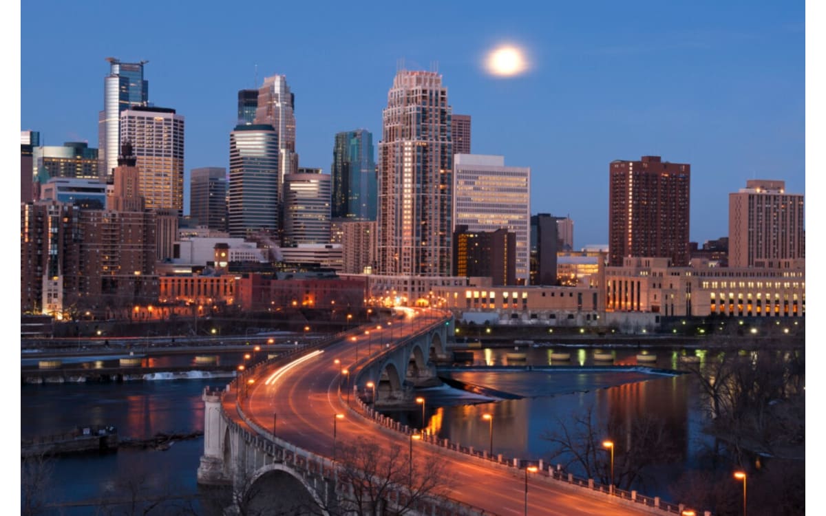 How Much Does a Midwife Cost in Minnesota? (2024 Updates)