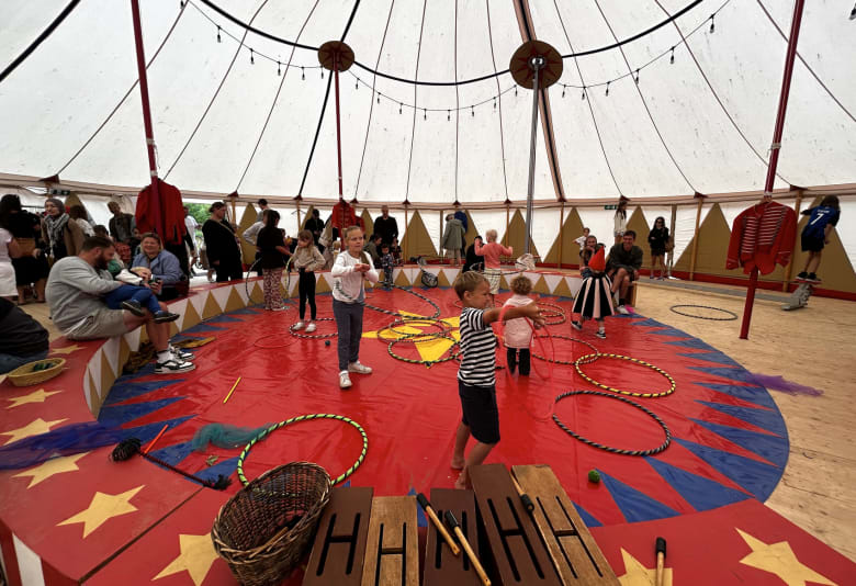 Cirkussjov på Frilandsmuseet. Foto: Nanna Enevoldsen