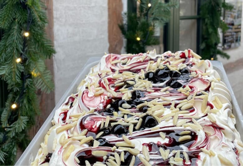 Risalamande-is. Foto: Uganda Is