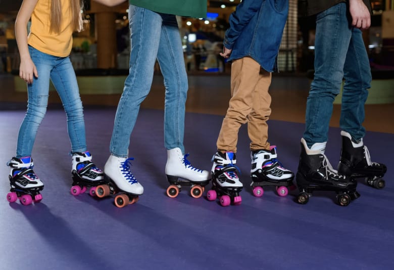 Rulleskøjtedisco. Foto: Canva