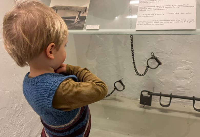 Udstilling af håndjern