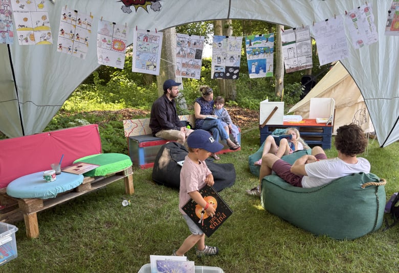 Tegneseriehygge i Hjerteland