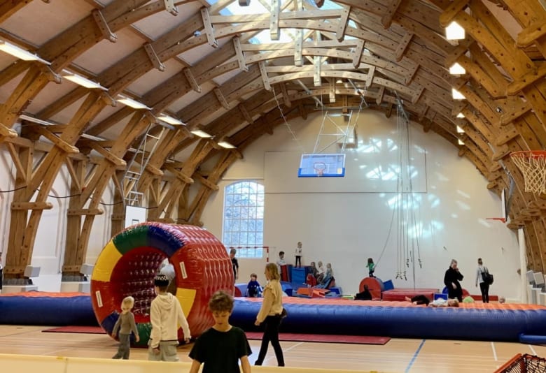 Åben hal. Foto: Østerbrohuset
