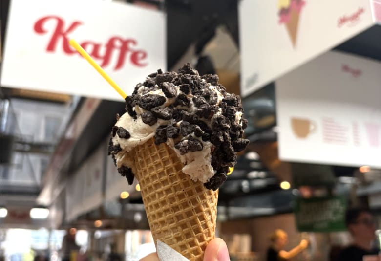 Is hos Maggis Gelateria. Foto: Mira Bødker