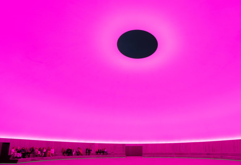James Turrell - As Seen Below - The Dome, a Skyspace by James Turrell. Foto_ Mads Smidstrup © ARoS, 2025. Taget i forbindelse med James Turrells besøg i As Seen Below i juni 2025