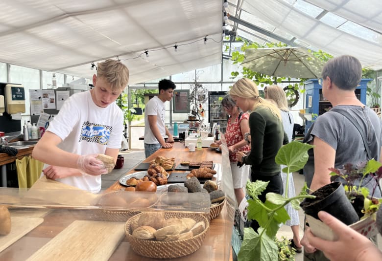 Besøg cafeen på Grennesminde. Fotograf: Caroline Meldgaard