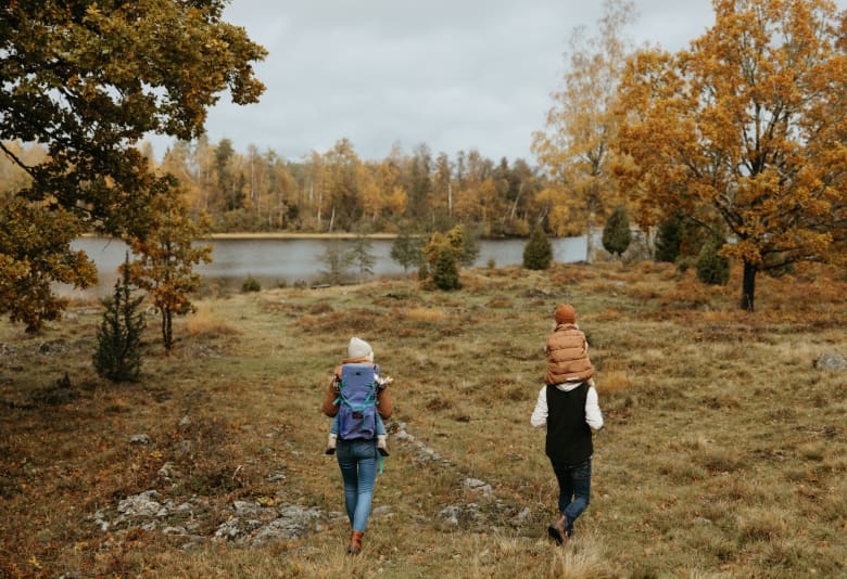Familie på efterårsferie i Småland. Foto:&nbsp;Alexander Hall 