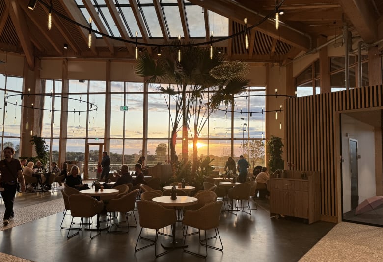 Market Dome om aftenen. Foto: Caroline Hemmingsen