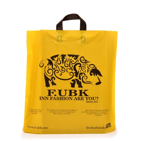 Bolsa de plástico color amarillo con asas flexibles personalizada para la marca: Fubk
