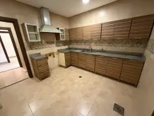 Apartment for Rent in Hateen