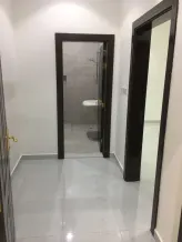 شقة للايجار في غرب عبدالله المبارك