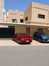 بيت للبيع في بيان