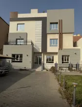 Apartment for Rent in Bayan