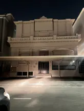 بيت للبيع في غرب عبدالله المبارك