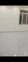 شقة للايجار في غرب عبدالله المبارك