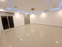 بيت للايجار في حطين
