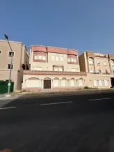 بيت للبيع في صباح الاحمد السكنية